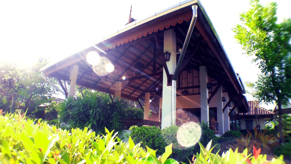 Khum Nakhon Hotel 5/47