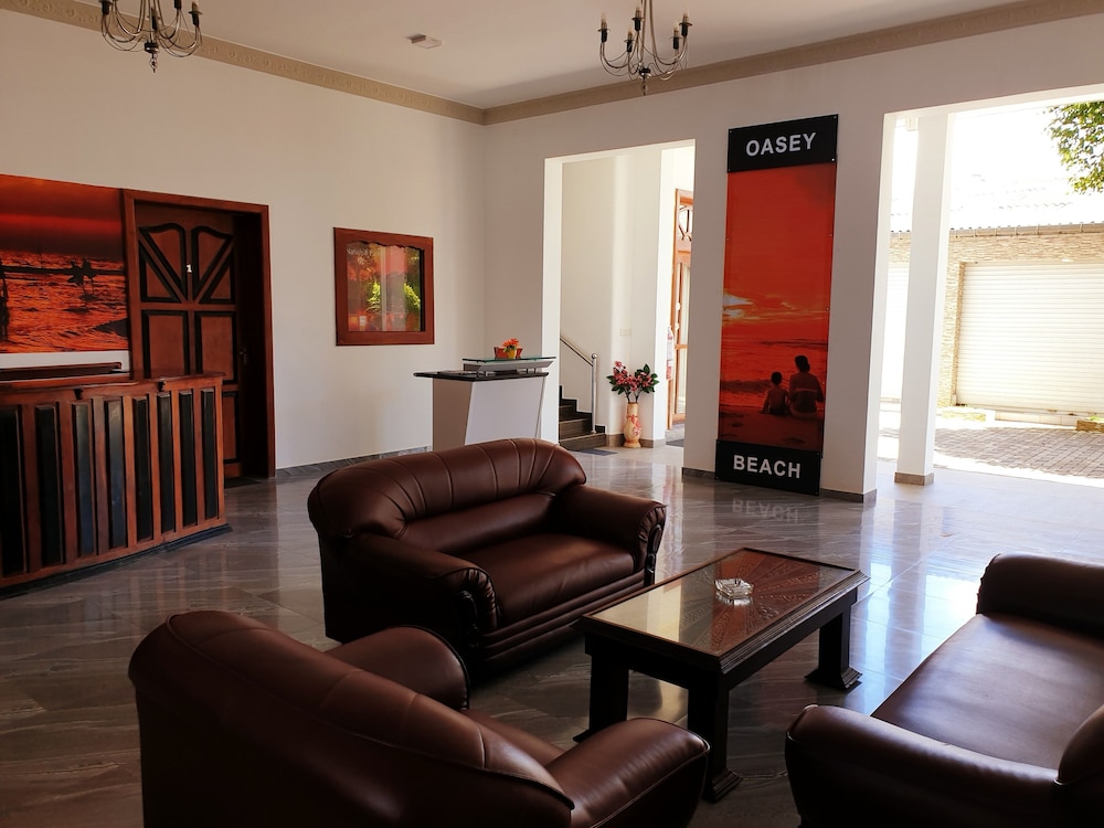 Oasey Beach Hotel 48/69