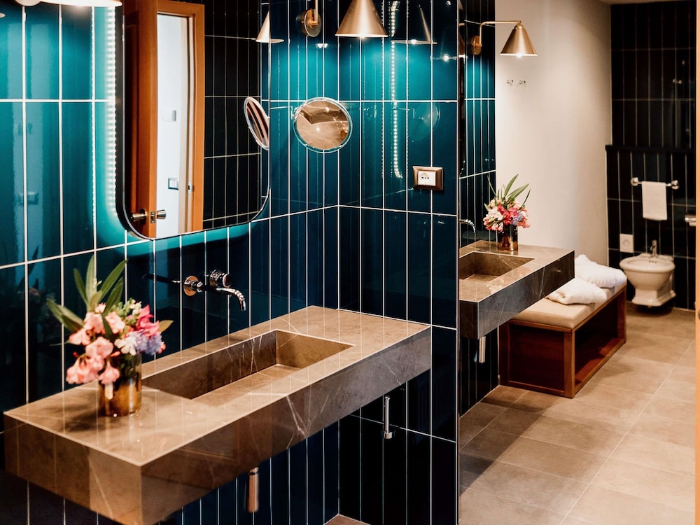 Hotel Mercure Roma Corso Trieste 54/78