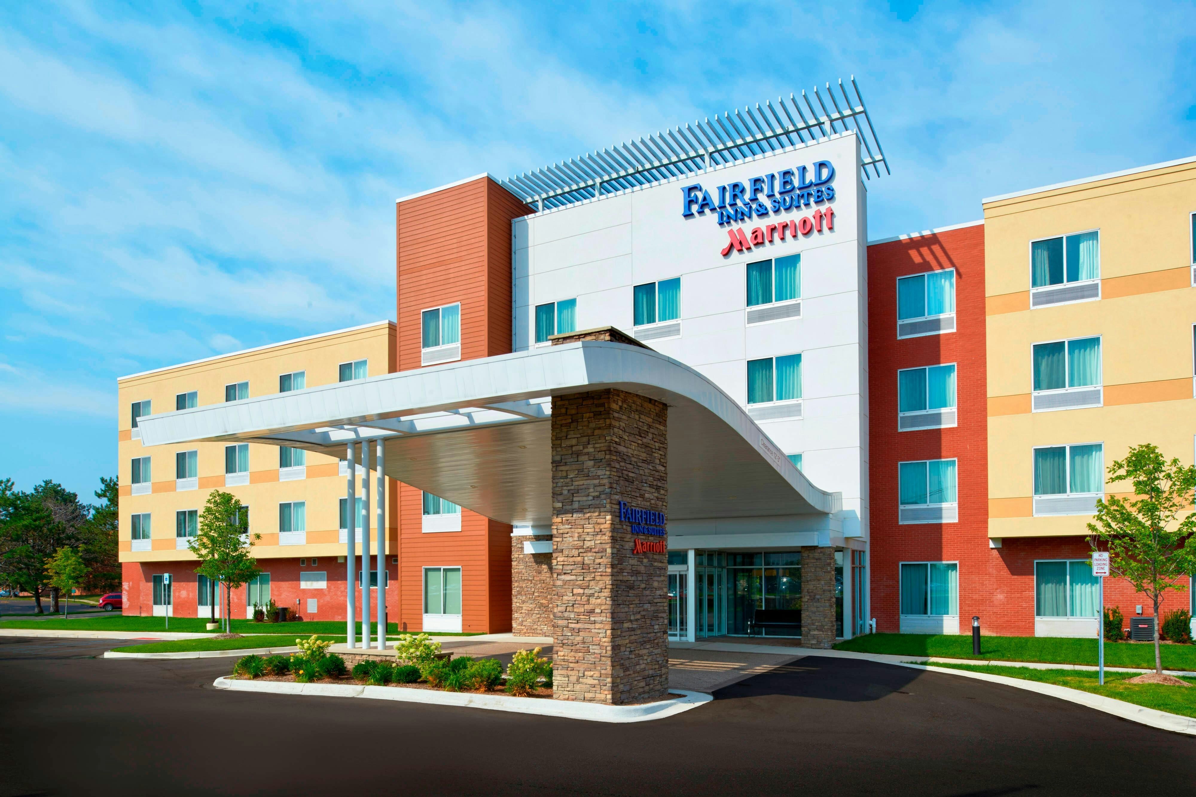 Fairfield Inn Suites Detroit Troy
