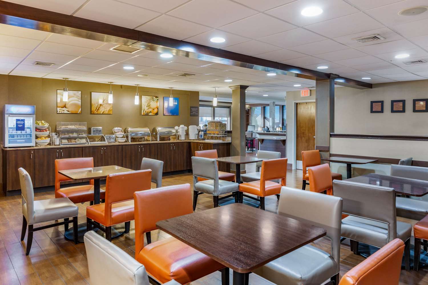 Comfort Inn Lancaster At Rockvale 20/29