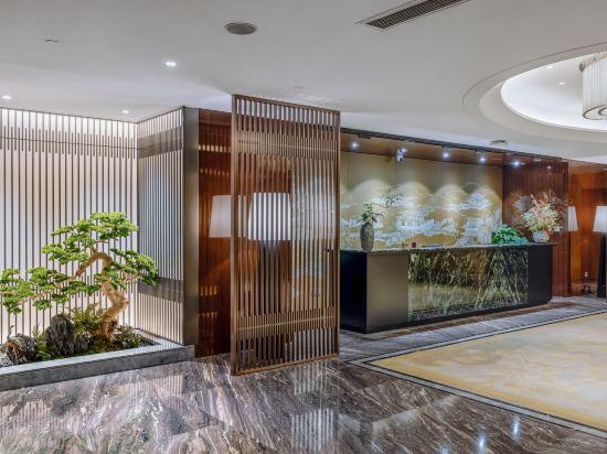 Yangzhou Changqing International Hotel 44/59