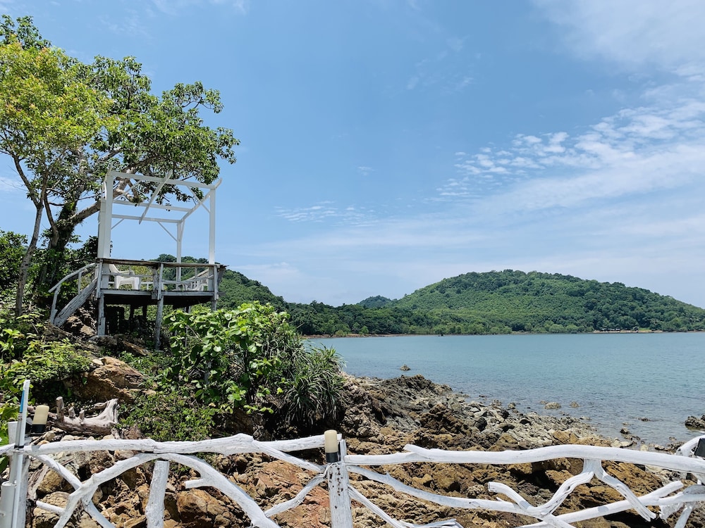 Koh Jum Ocean Beach Resort 37/50