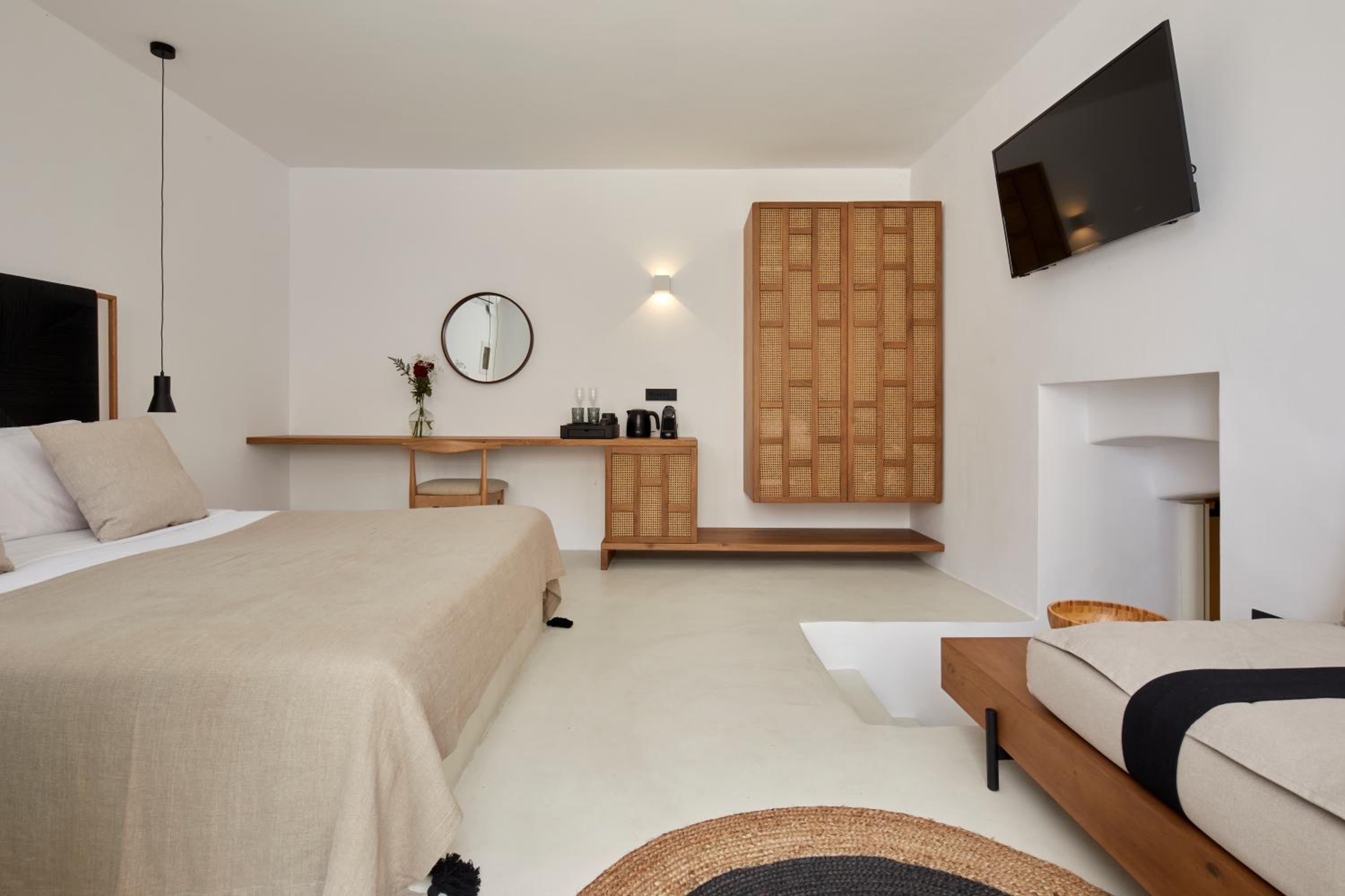 HONEYMOON, SUITE, PLUNGE POOL