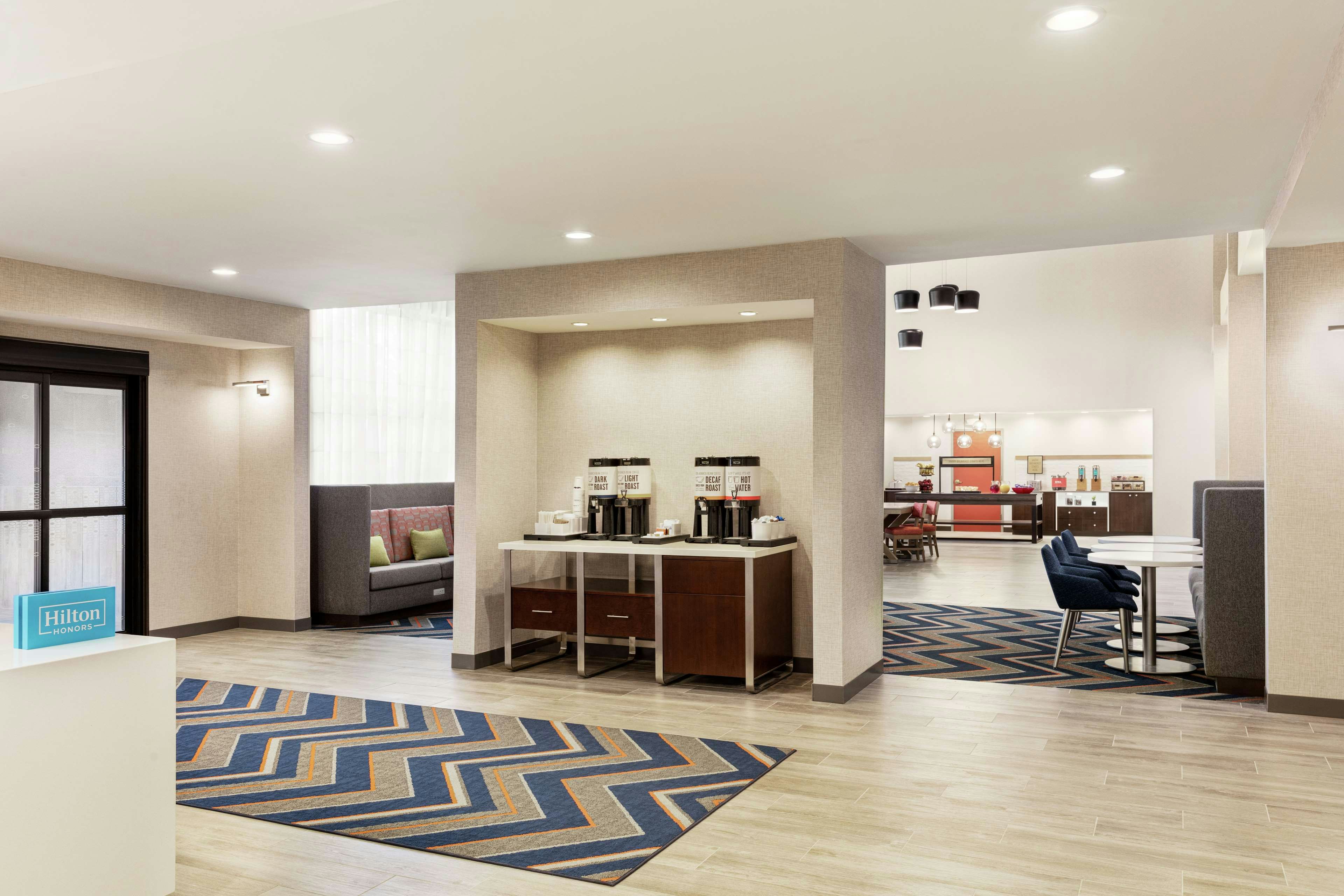 Hampton Inn & Suites Valparaiso 9/81