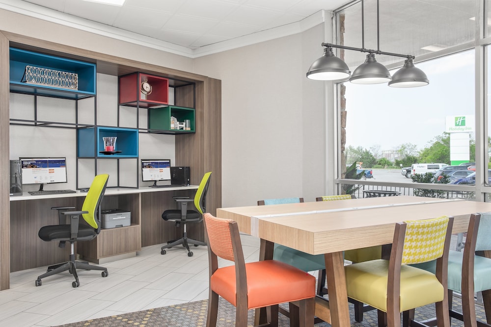 Holiday Inn Riverview 48/59