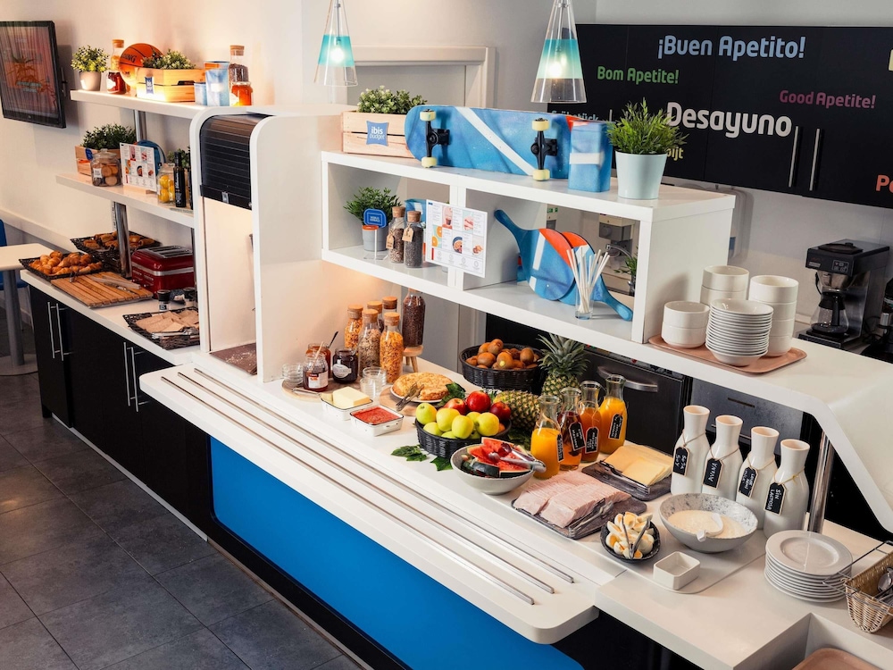 ibis budget Malaga Centro photo5
