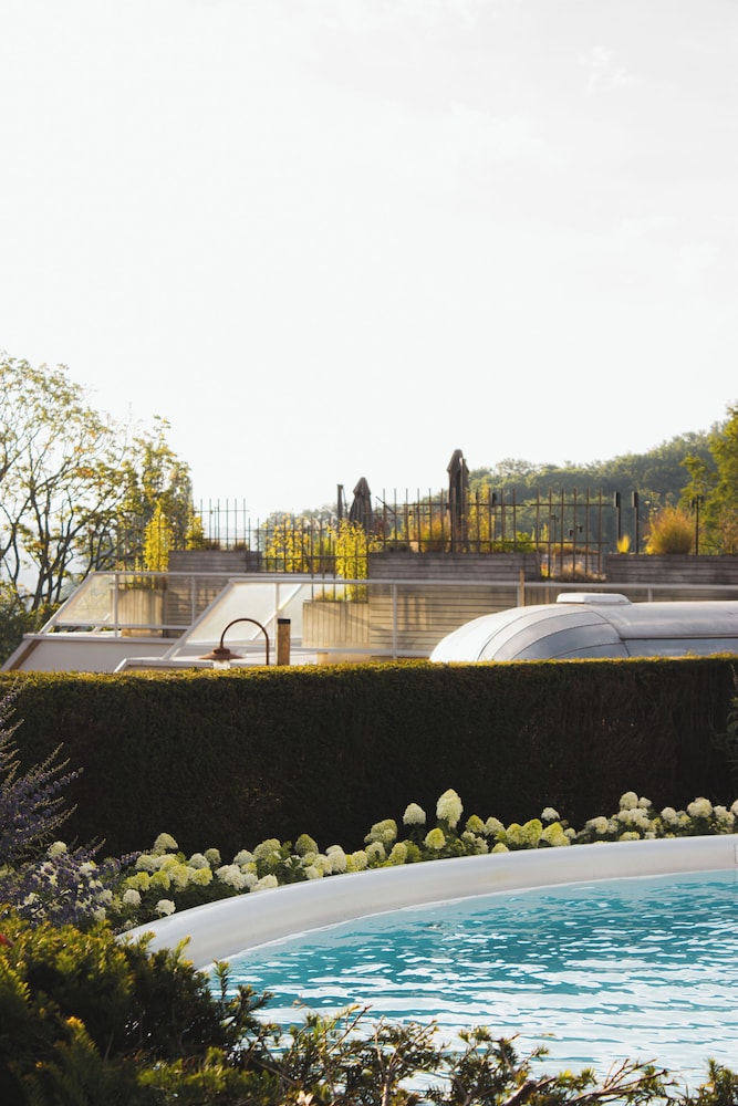 Thermae 2000 61/66