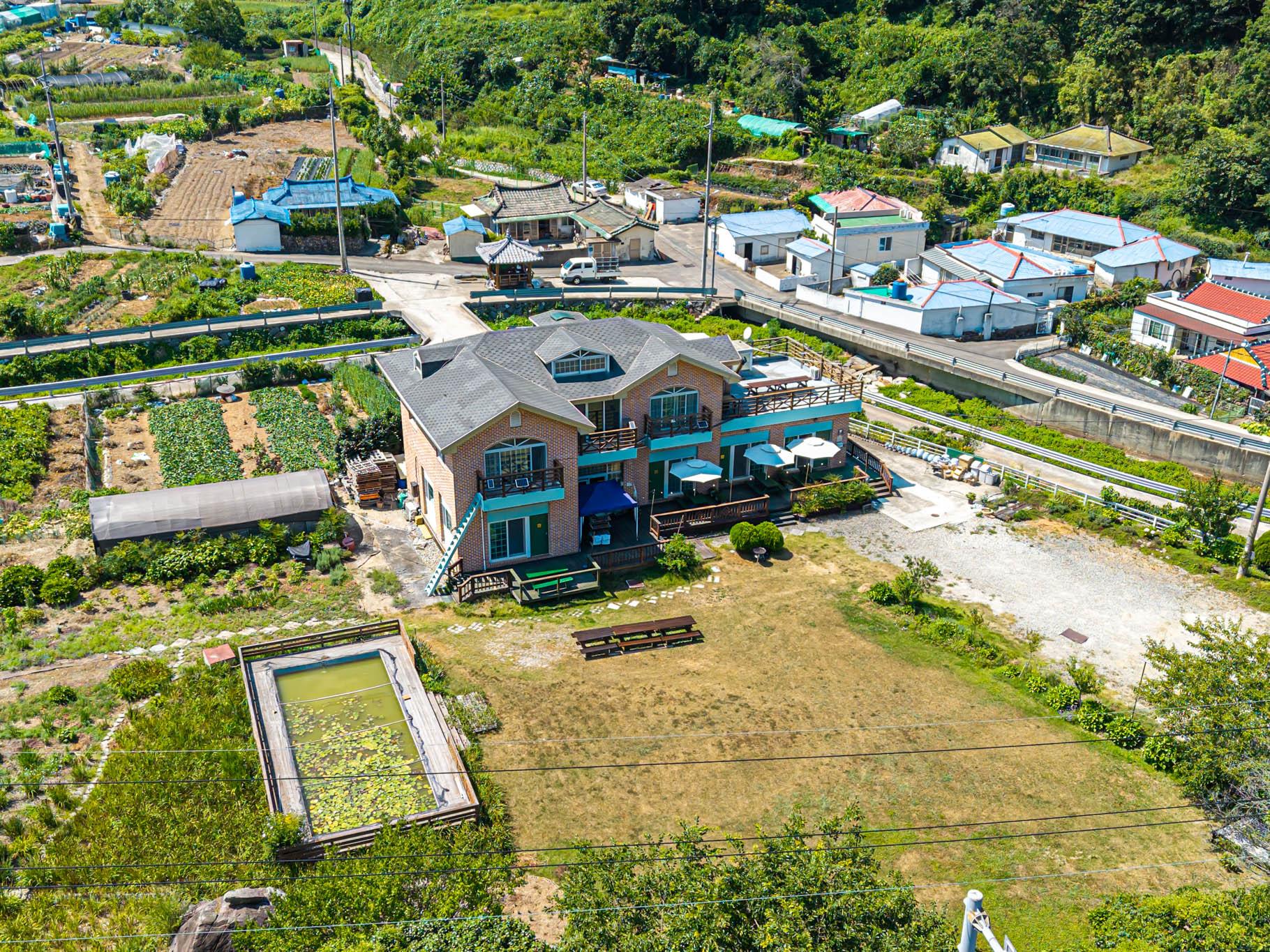 Garden Pension in Tasha, Tongyeong 16/29