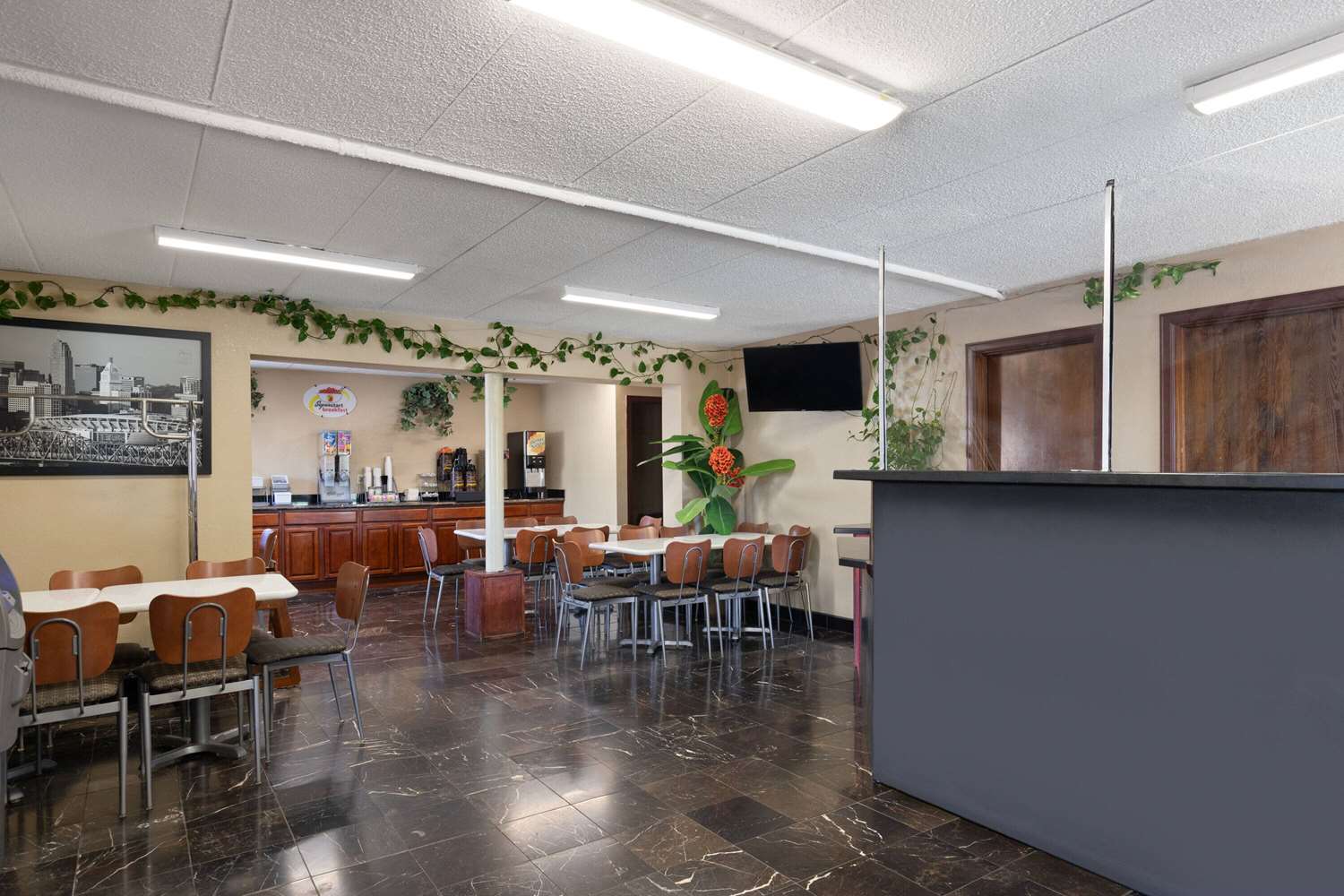 Super 8 By Wyndham Fort Mitchell Cincinnati Area 9/29