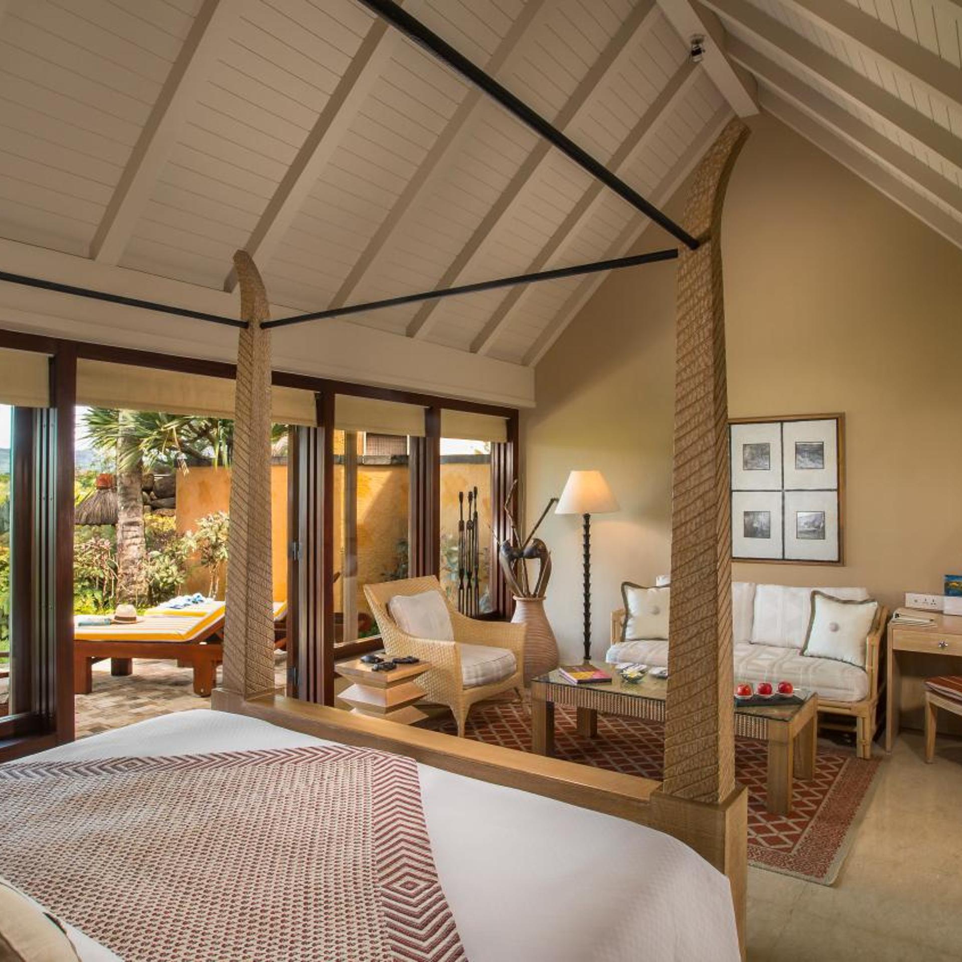 LUXURY, VILLA, PRIVATE GARDEN