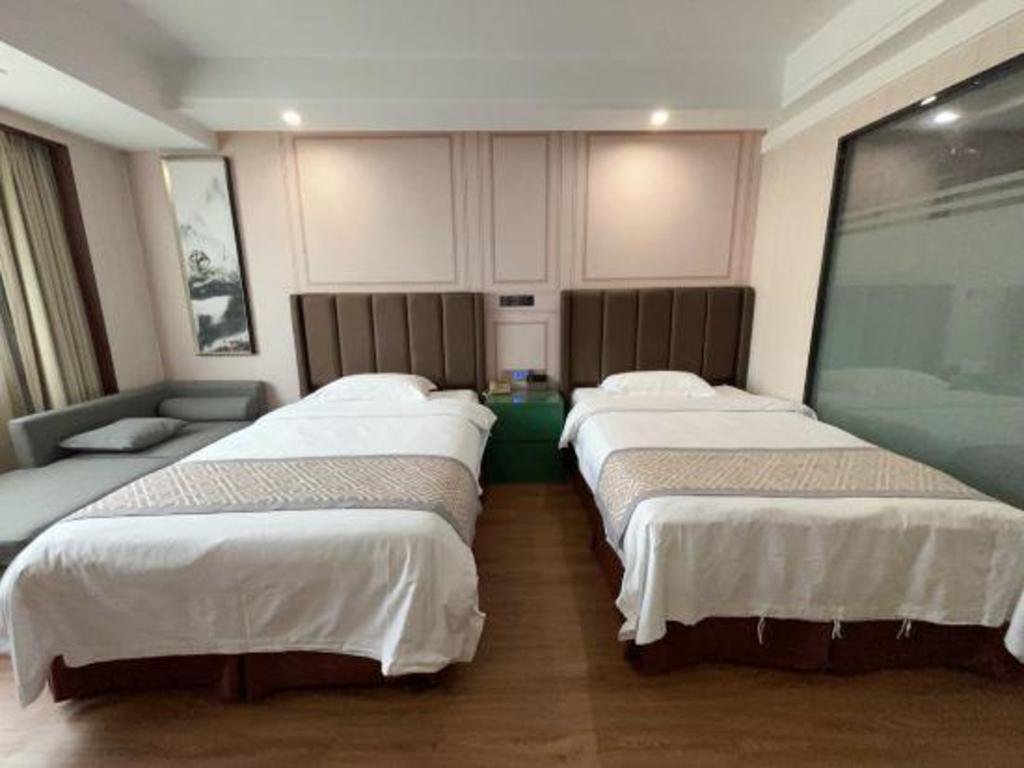 GME Hotel Anqing Qianshan County Fortune Plaza 9/23