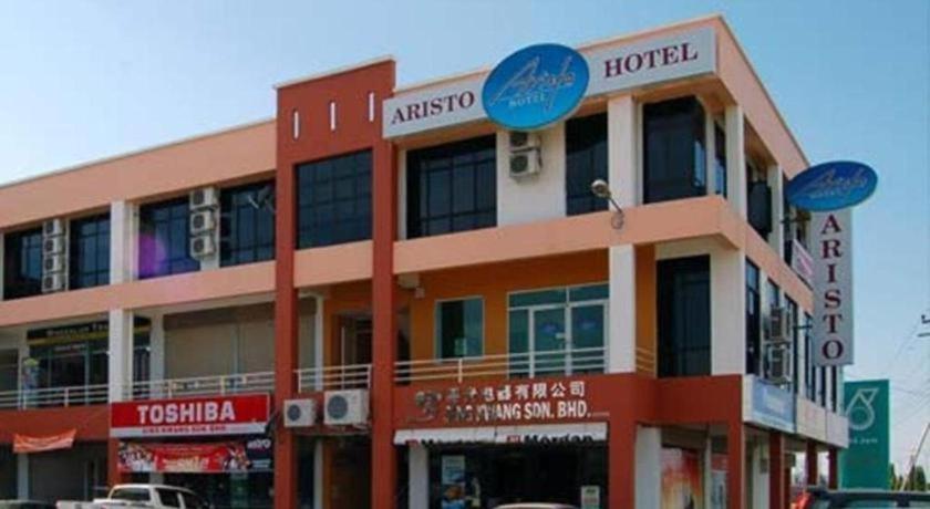 Aristo Hotel At Putatan 2/56