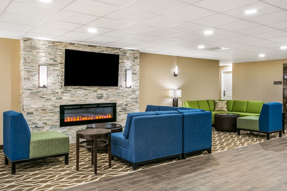 Aspire Hotel and Suites 45/62