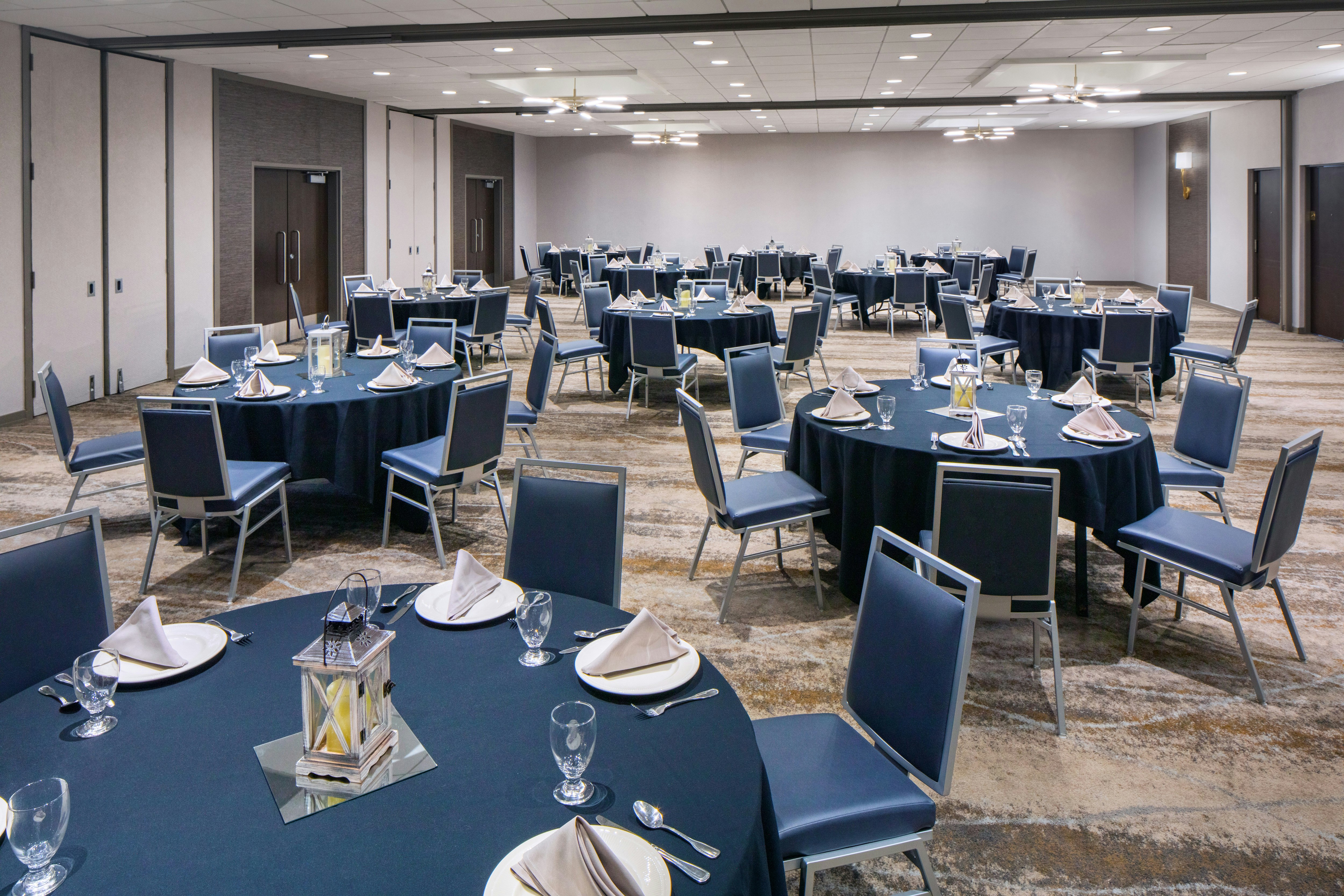 DoubleTree by Hilton Ann Arbor North (ex Holiday Inn Ann Arbor-Near The Univ. Of Mi) 40/49