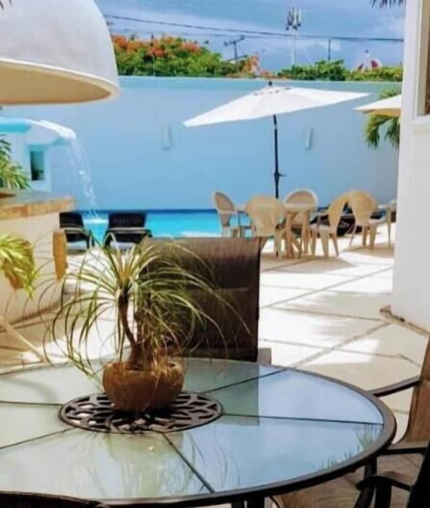 Hotel Blue Star Cancun 38/50