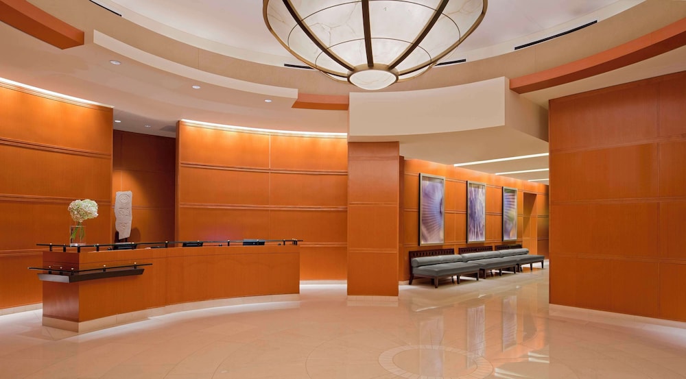 Grand Hyatt DFW 10/64