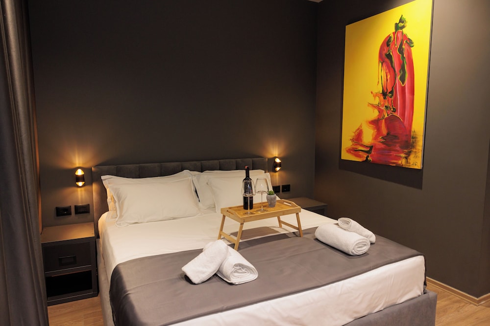 Bel Ami Hotel Tirana 24/54