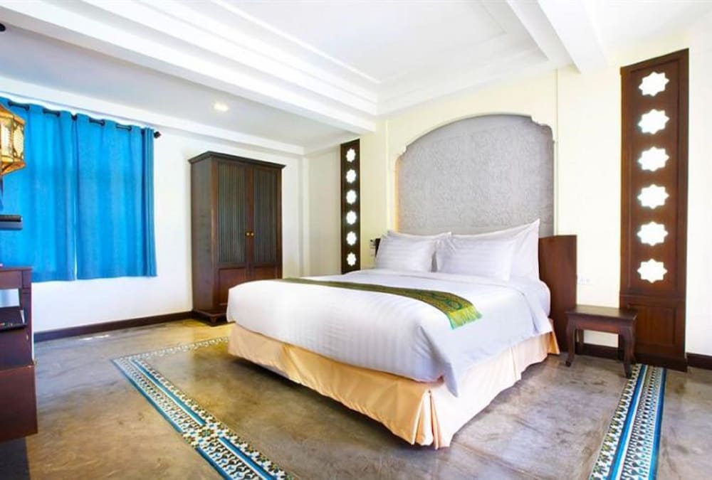 Madame Green Forever Resort Hua Hin 6/12