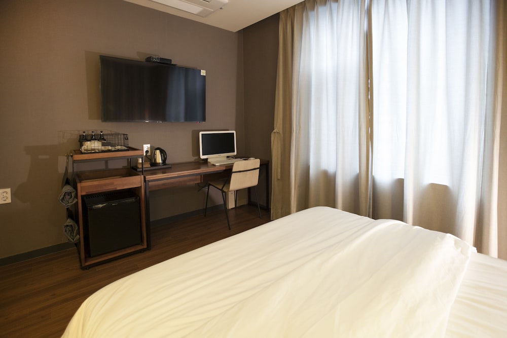 Brown Dot Hotel 19/39