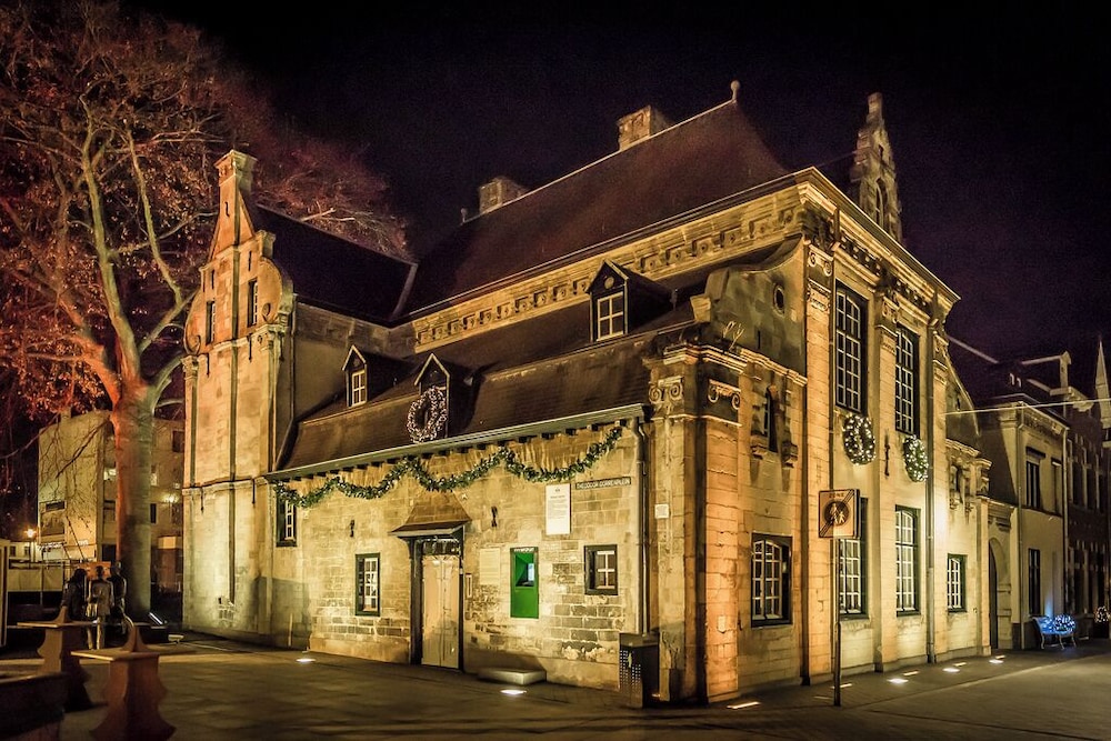 Hotel Valkenburg by Mercure 2/49
