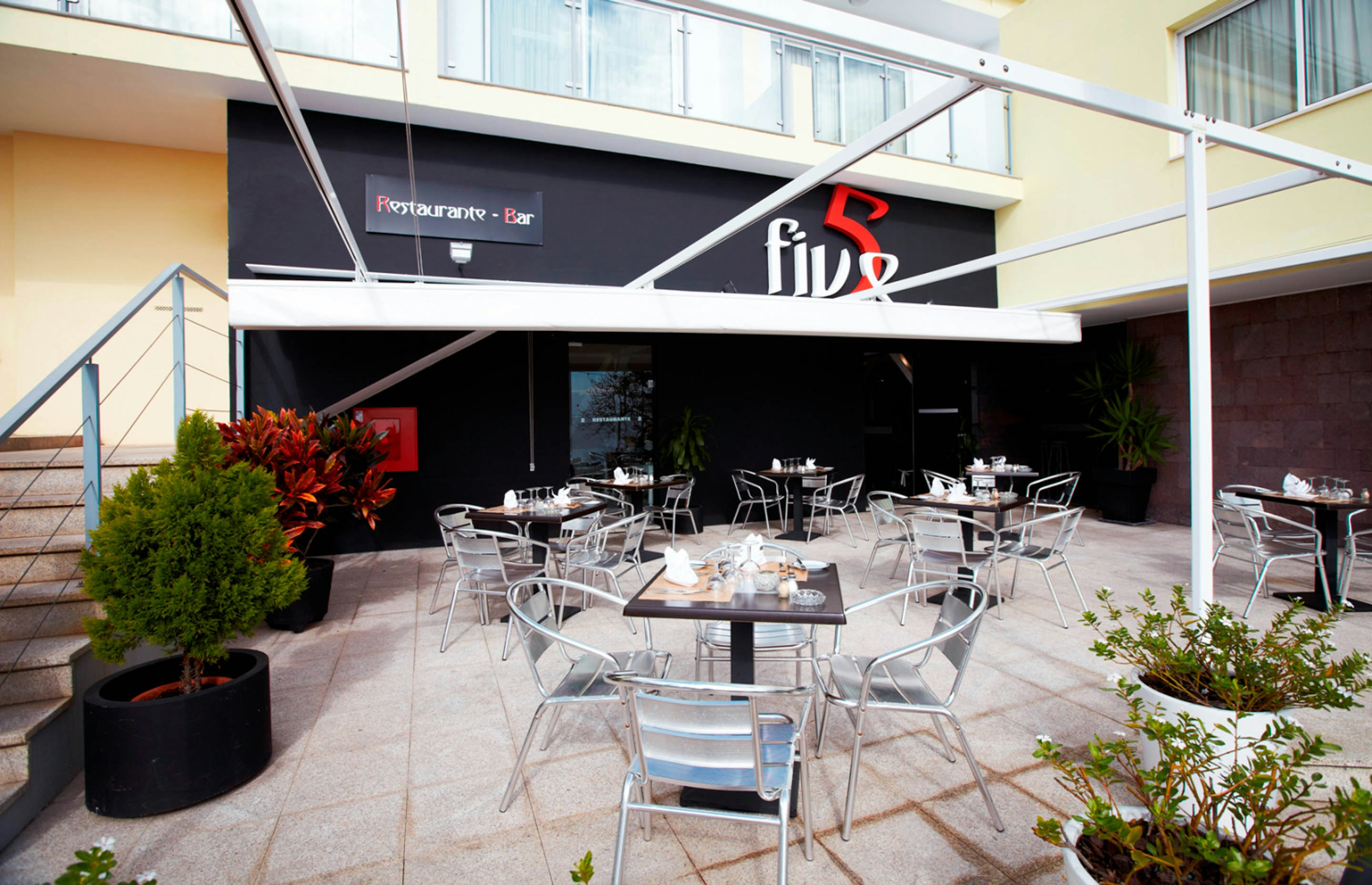 Muthu Raga Madeira Hotel، Sao Martinho 36/41