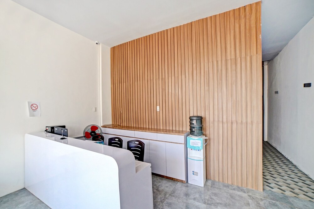 OYO 90559 Gamacity Residence 7/25