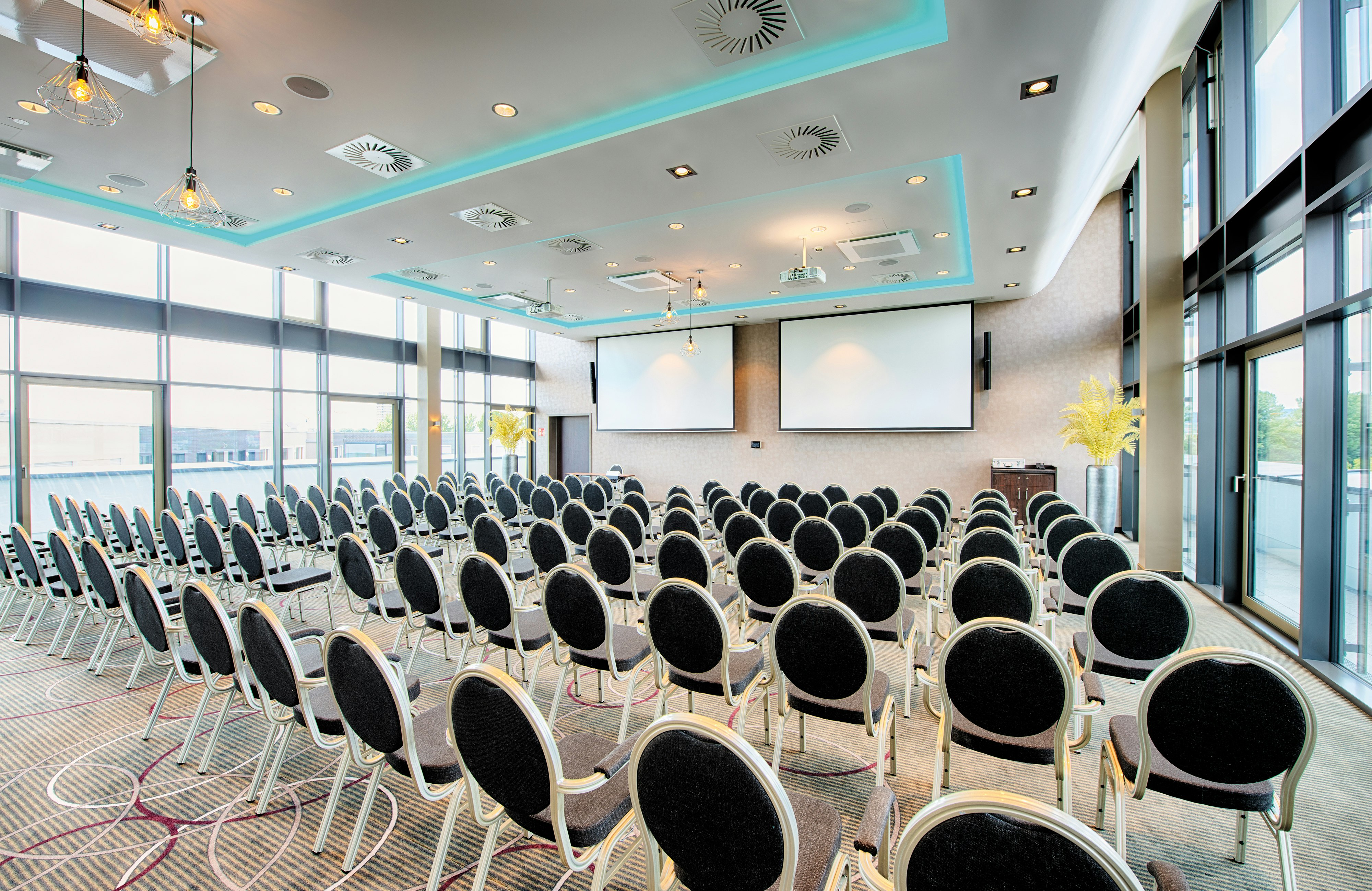 Leonardo Royal Hotel Ulm 79/81