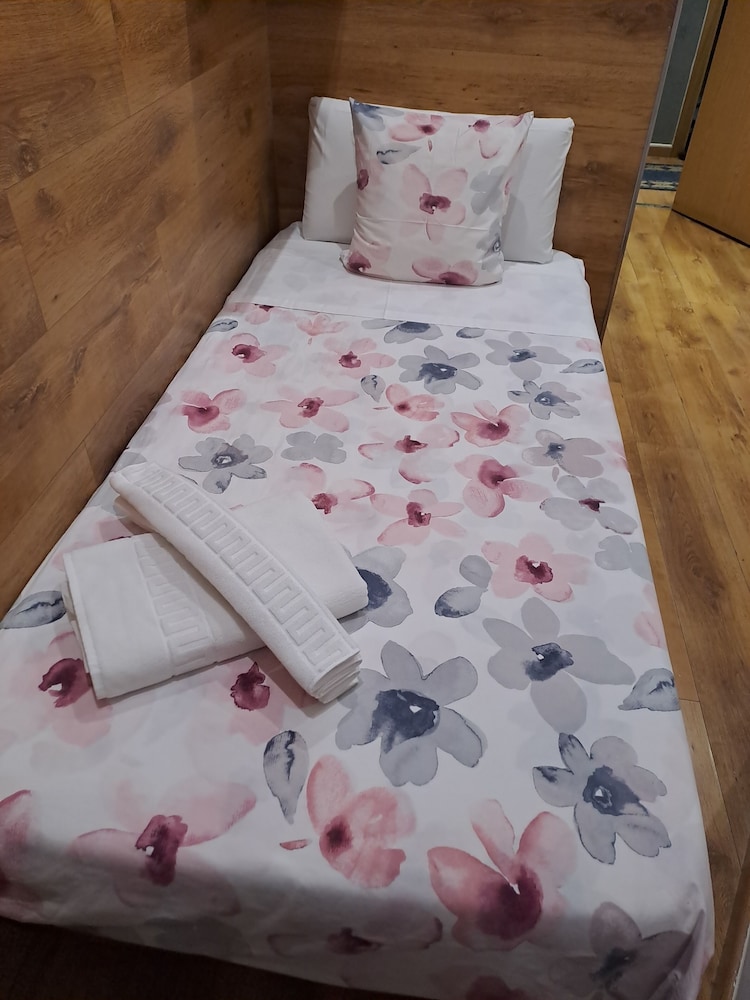 Hostal Victoriano 22/90