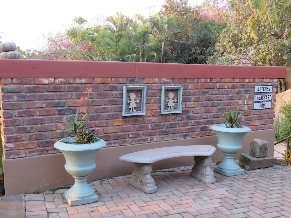 Lost Trail Bed And Breakfast 2/29