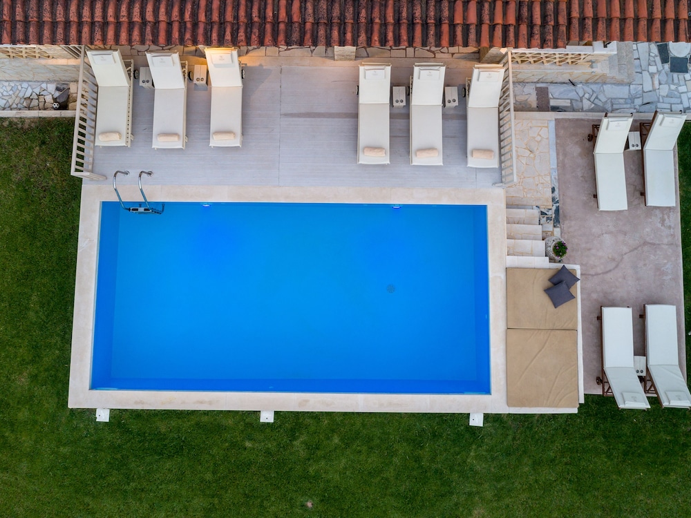 Luxury Dream Villa 33/43