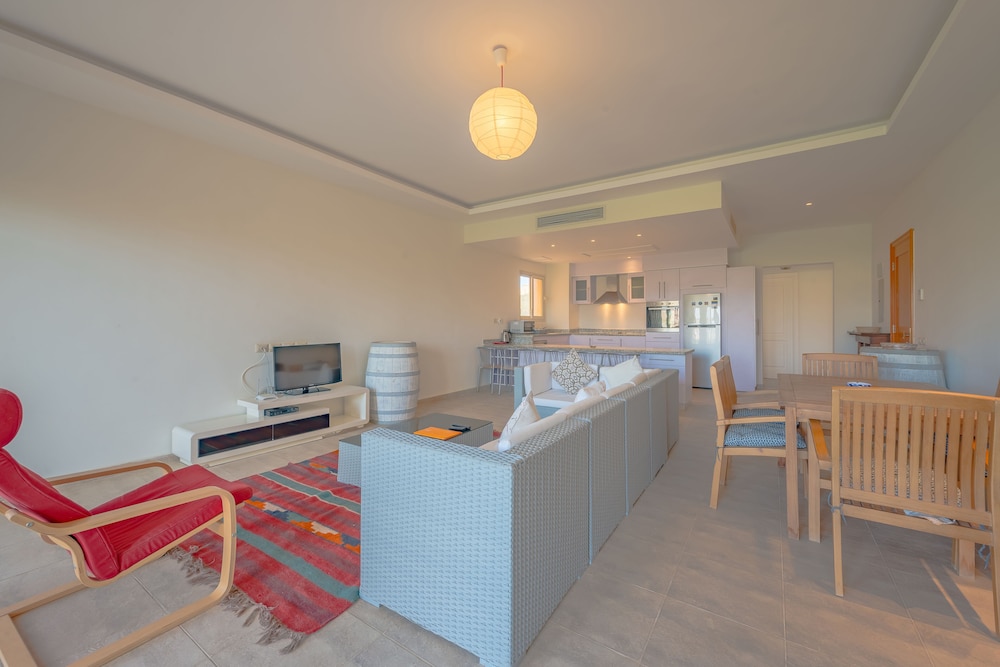 VESTA Wadi Jebal Residence 36/55