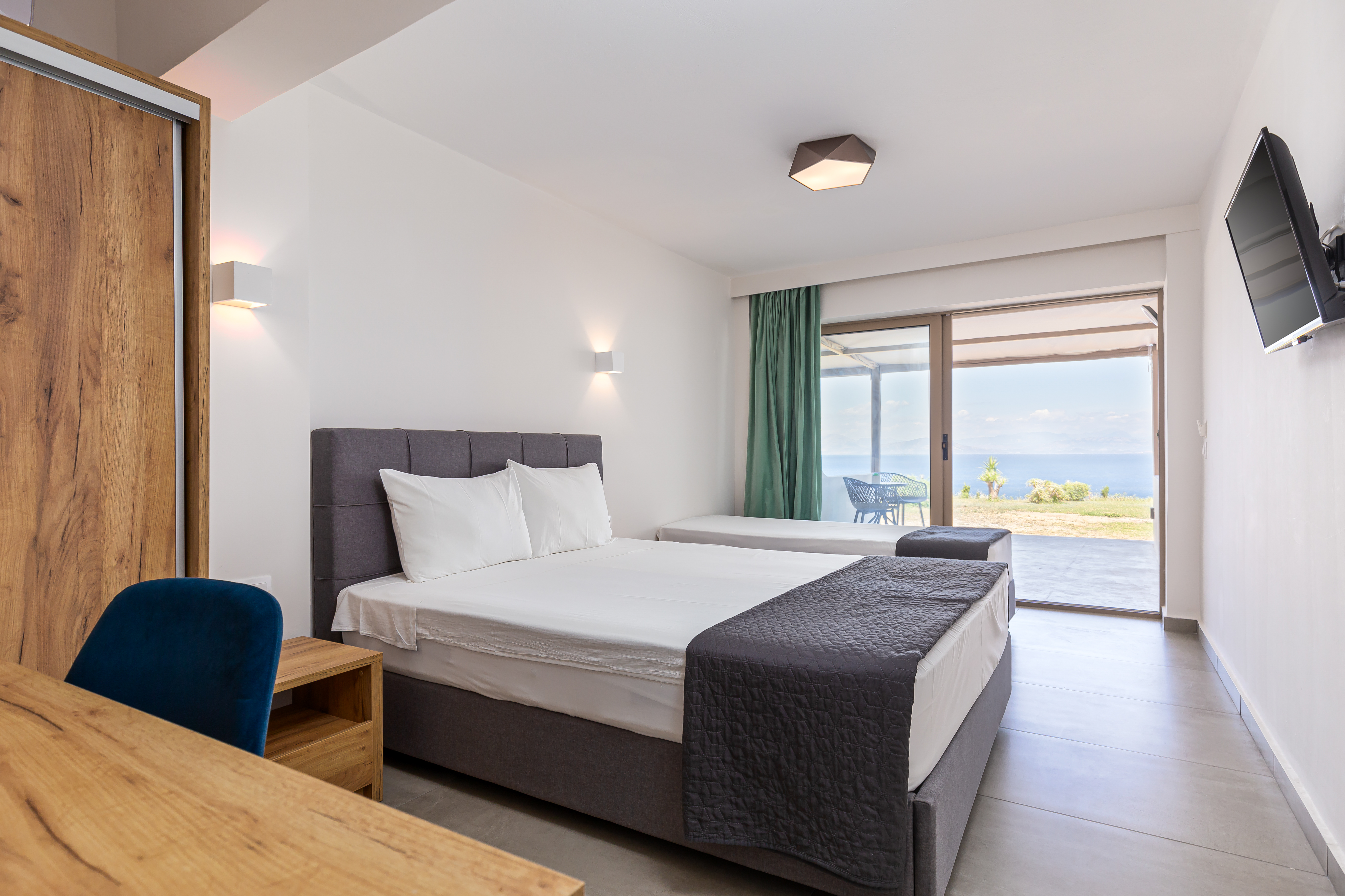 Deluxe, Double Bed, Sea View