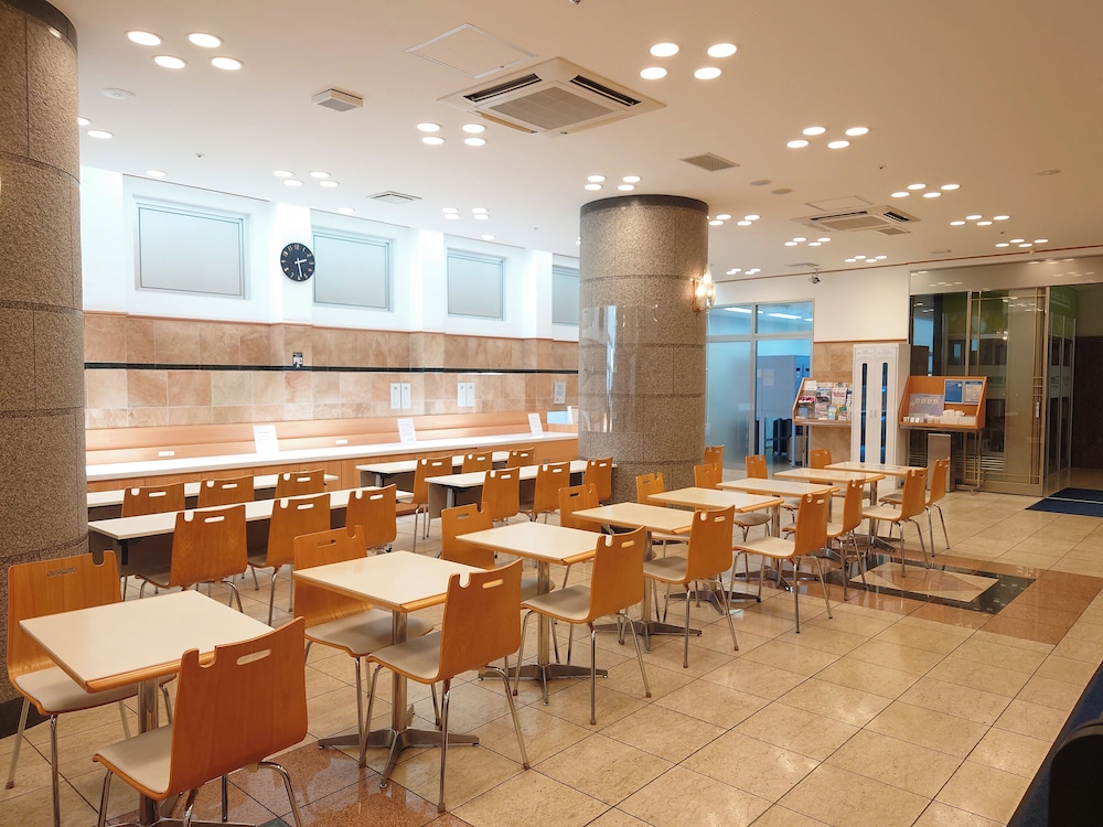 Toyoko Inn Niigata Ekimae 53/58