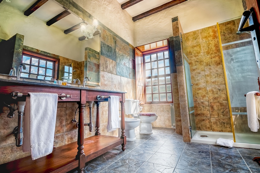 Hotel Rural LIVVO Maipez 50/50