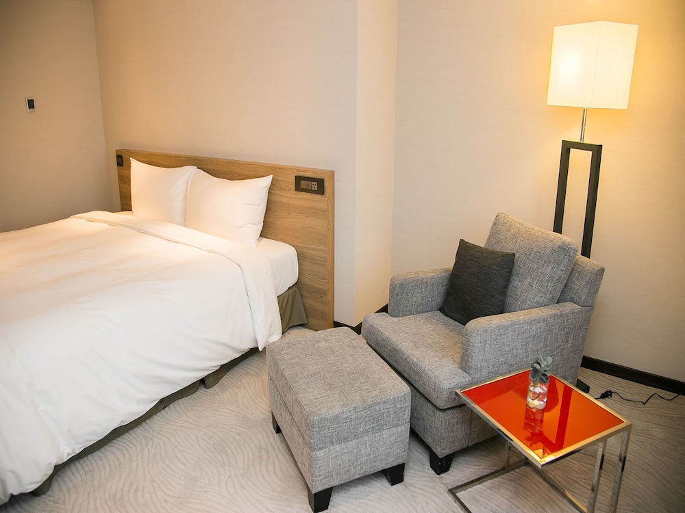 Royal Inn Taipei Nanxi Mrt Zhongshan Station 20/66