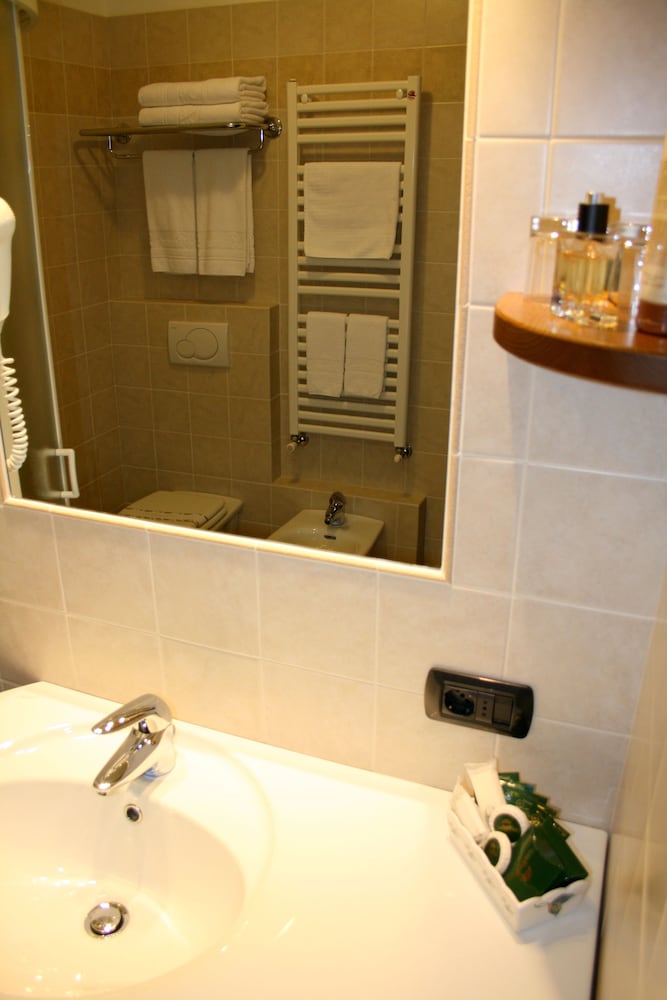 Hotel Larice Bianco 32/32
