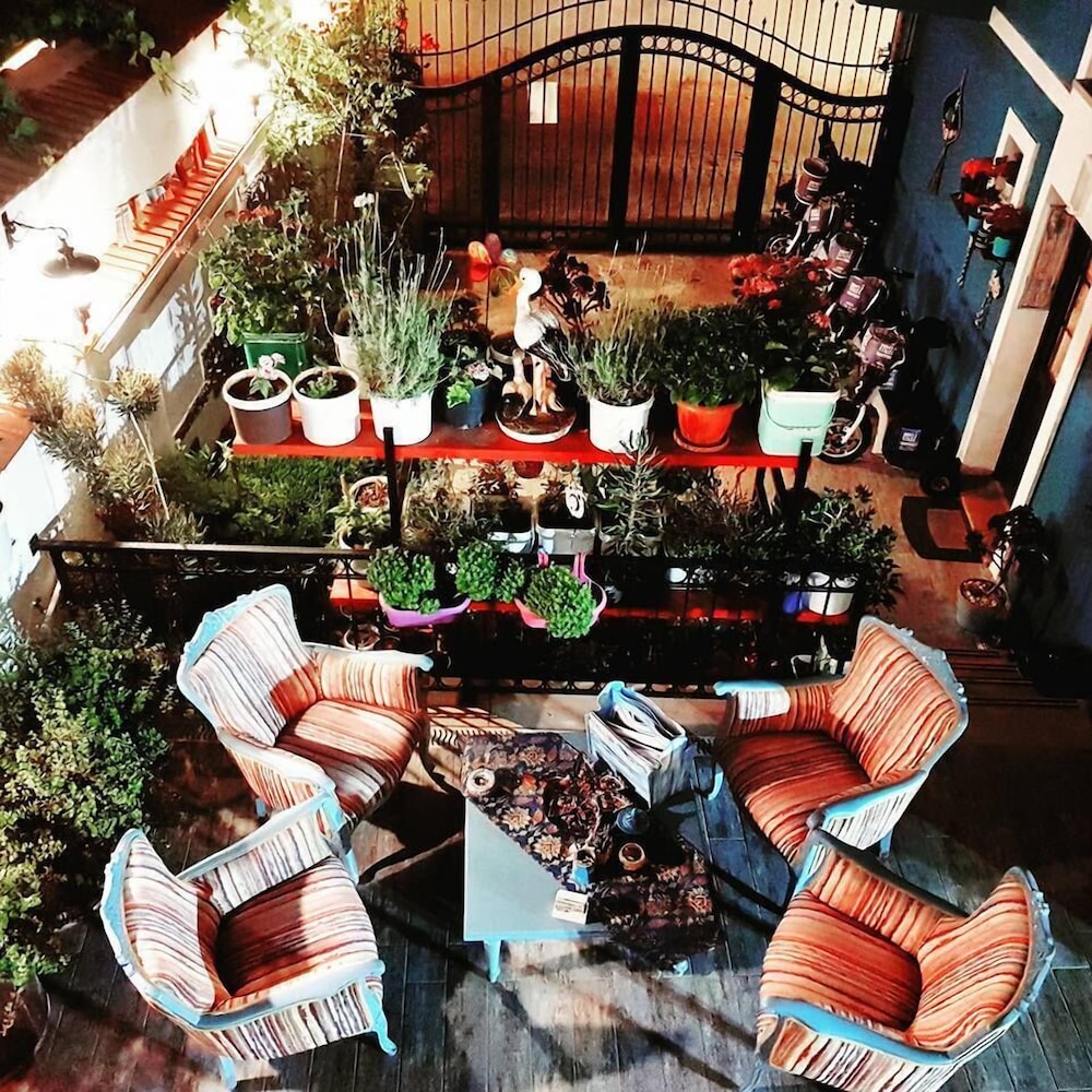 Mai Hotel 29/50