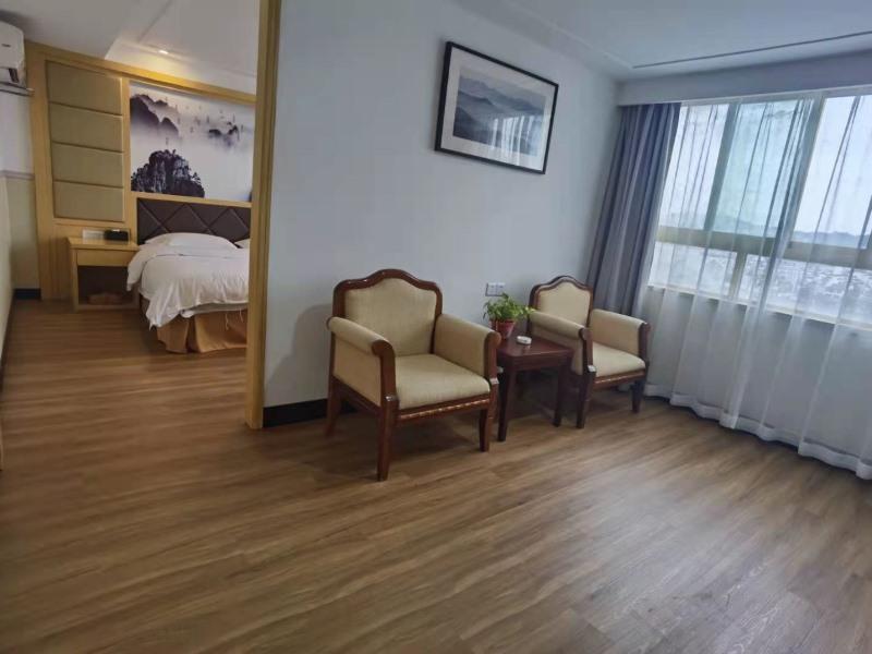 Greentree Inn Huangshan She County Huizhou Ancient City Middle Huangshan Road Hotel 34/40