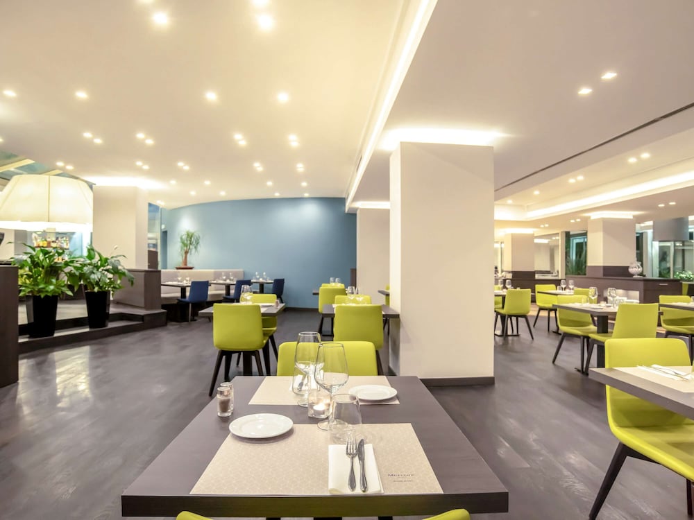 Mercure Roma West 56/73