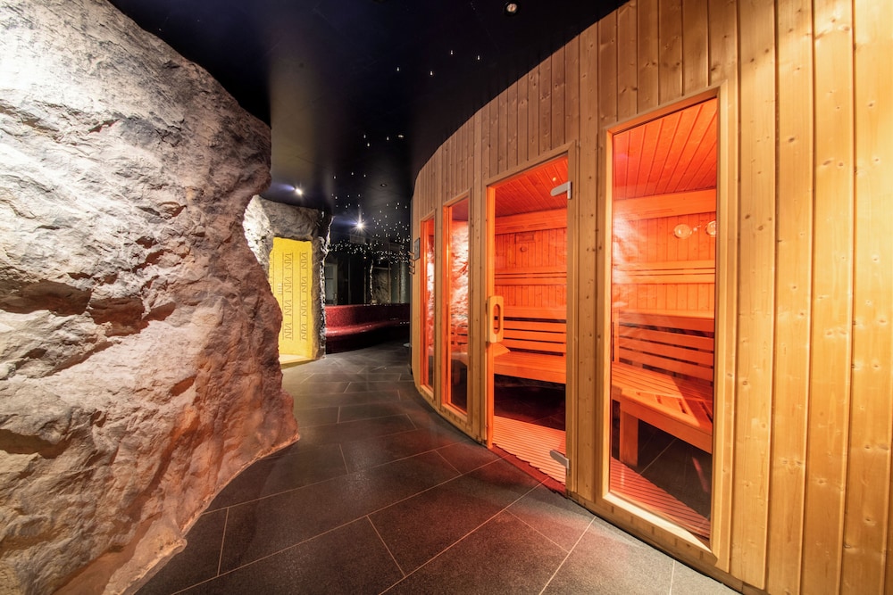 Koener Hotel and Spa 20/50
