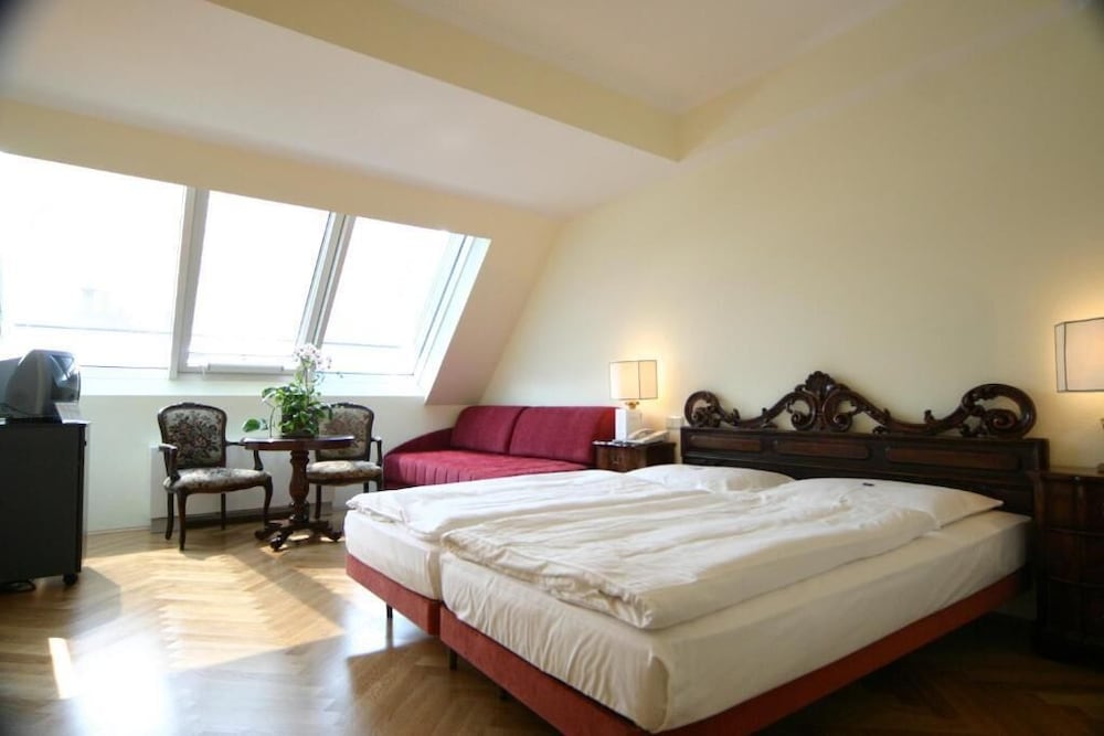 Hotel Royal 22/52