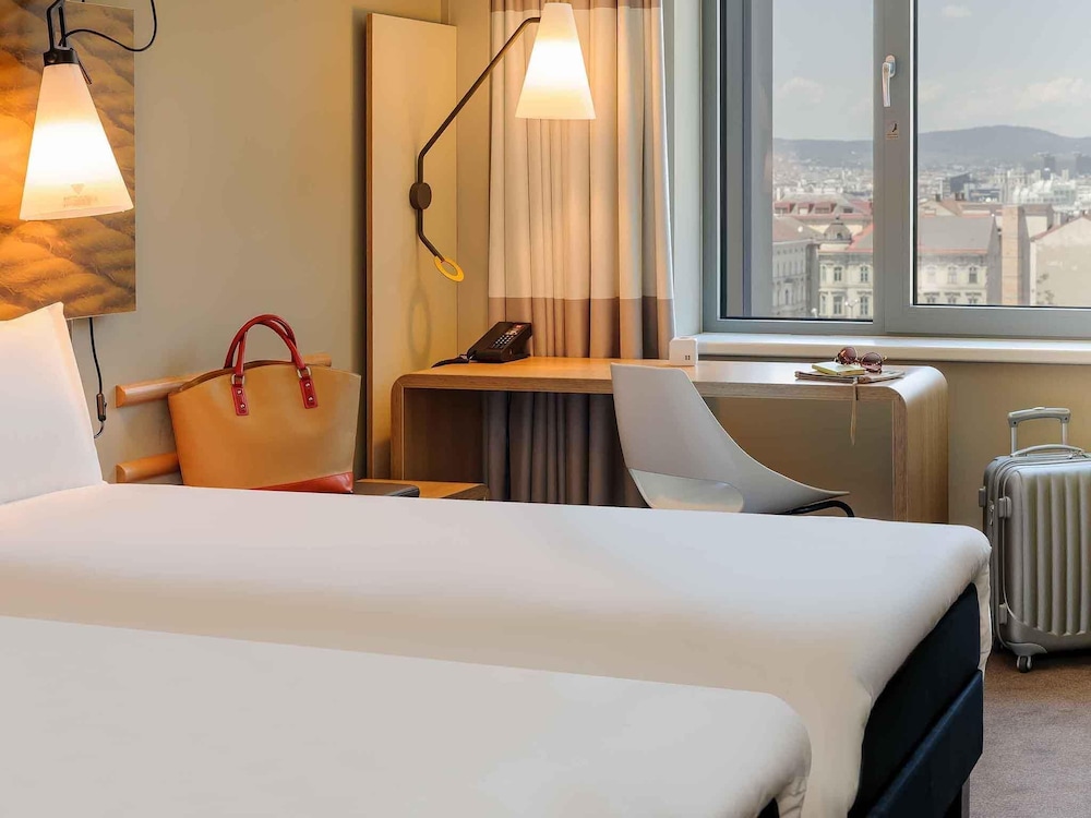 Ibis Wien Hauptbahnhof 24/69