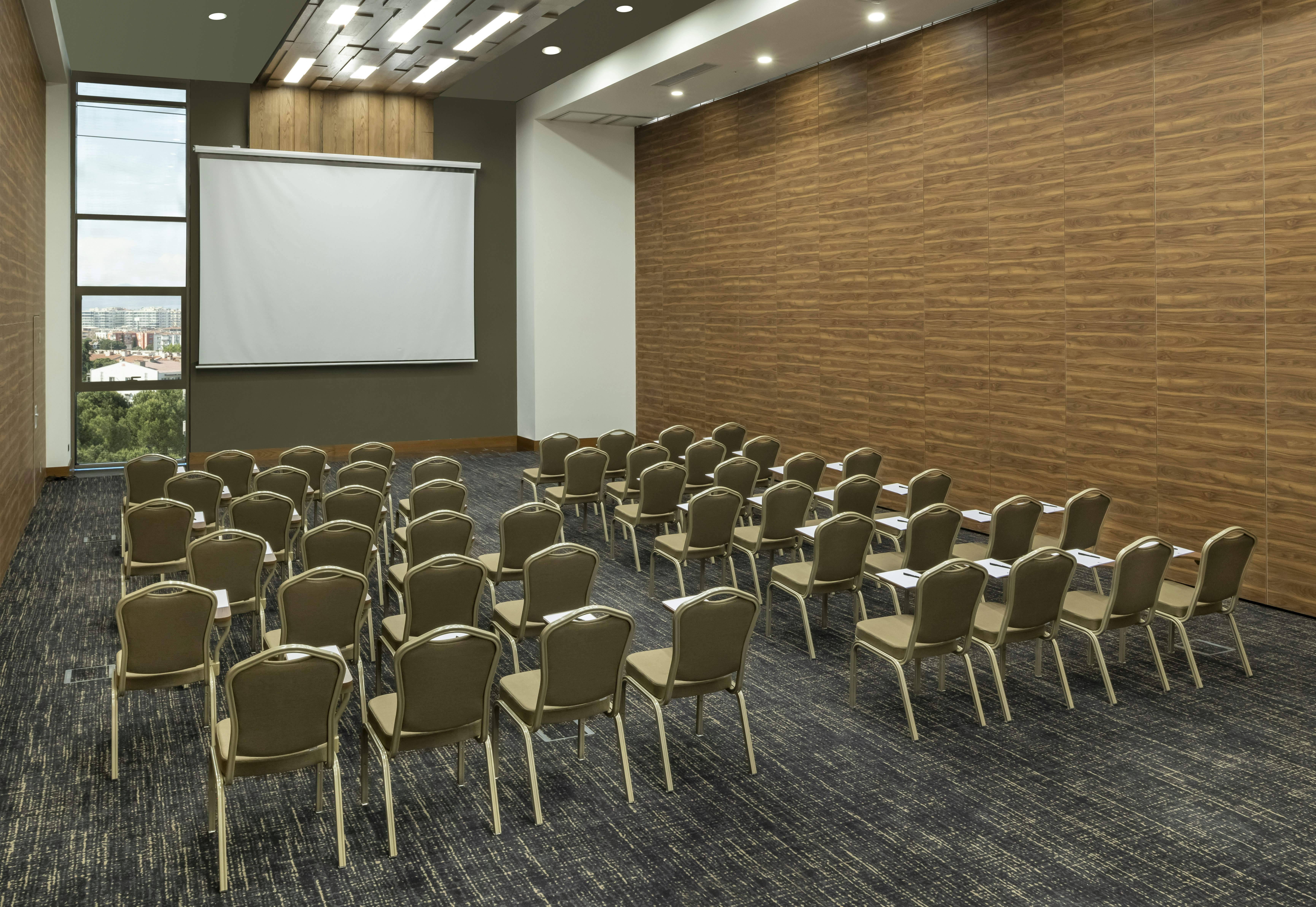 Doubletree by Hilton Manisa 28/34