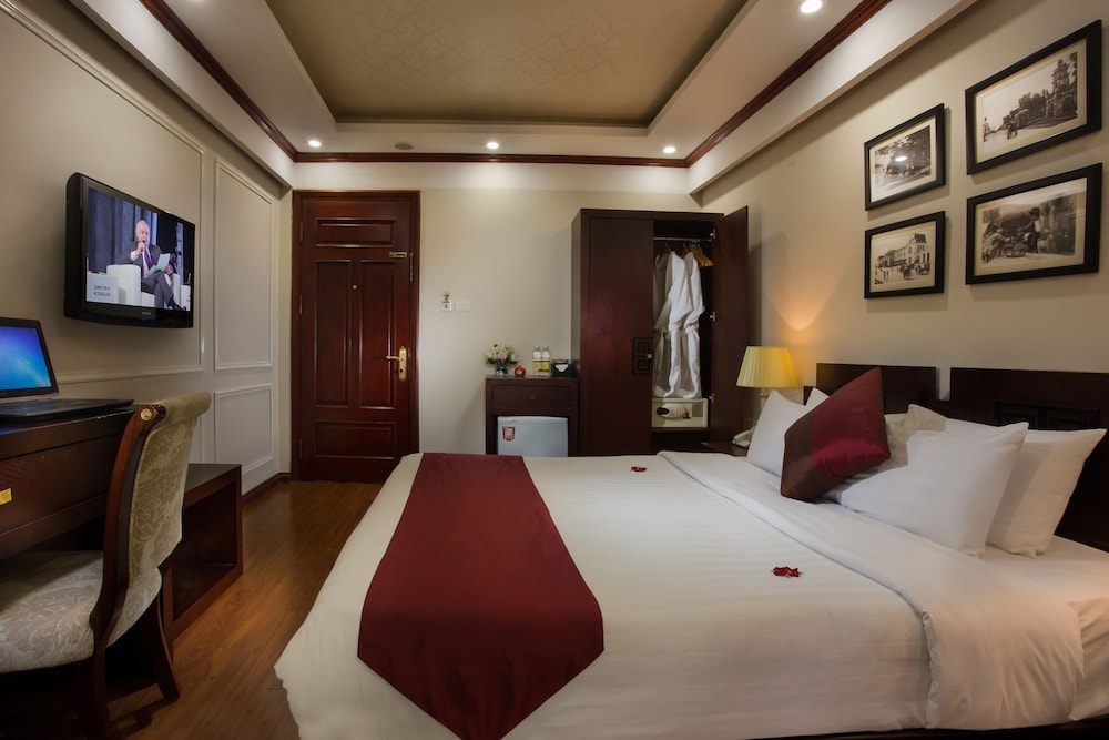Paradise Boutique Hotel 11/57