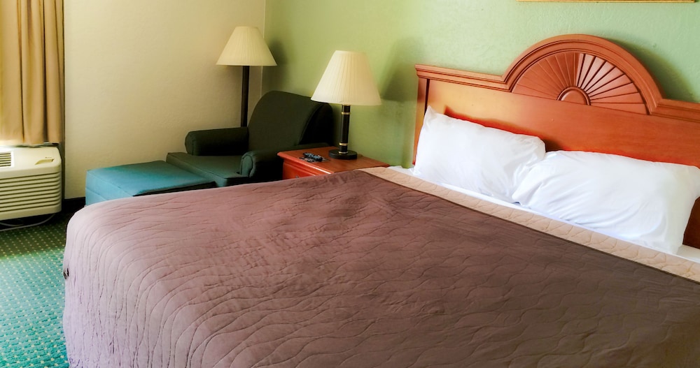 Stay Inn and Suites 26/76