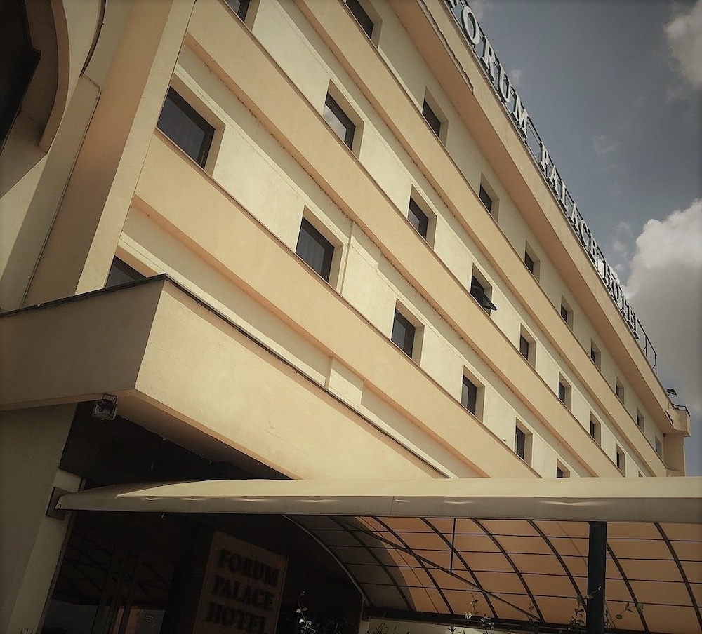 FORUM PALACE 2/35