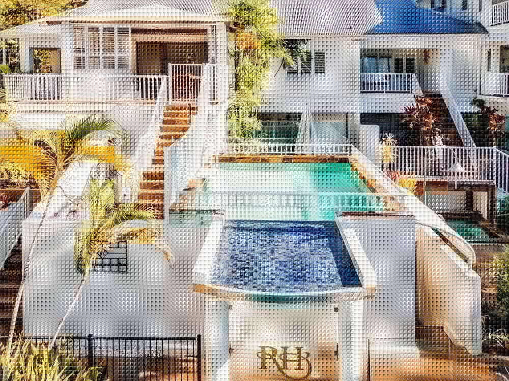 The Reef House Adults Retreat in CAIRNS