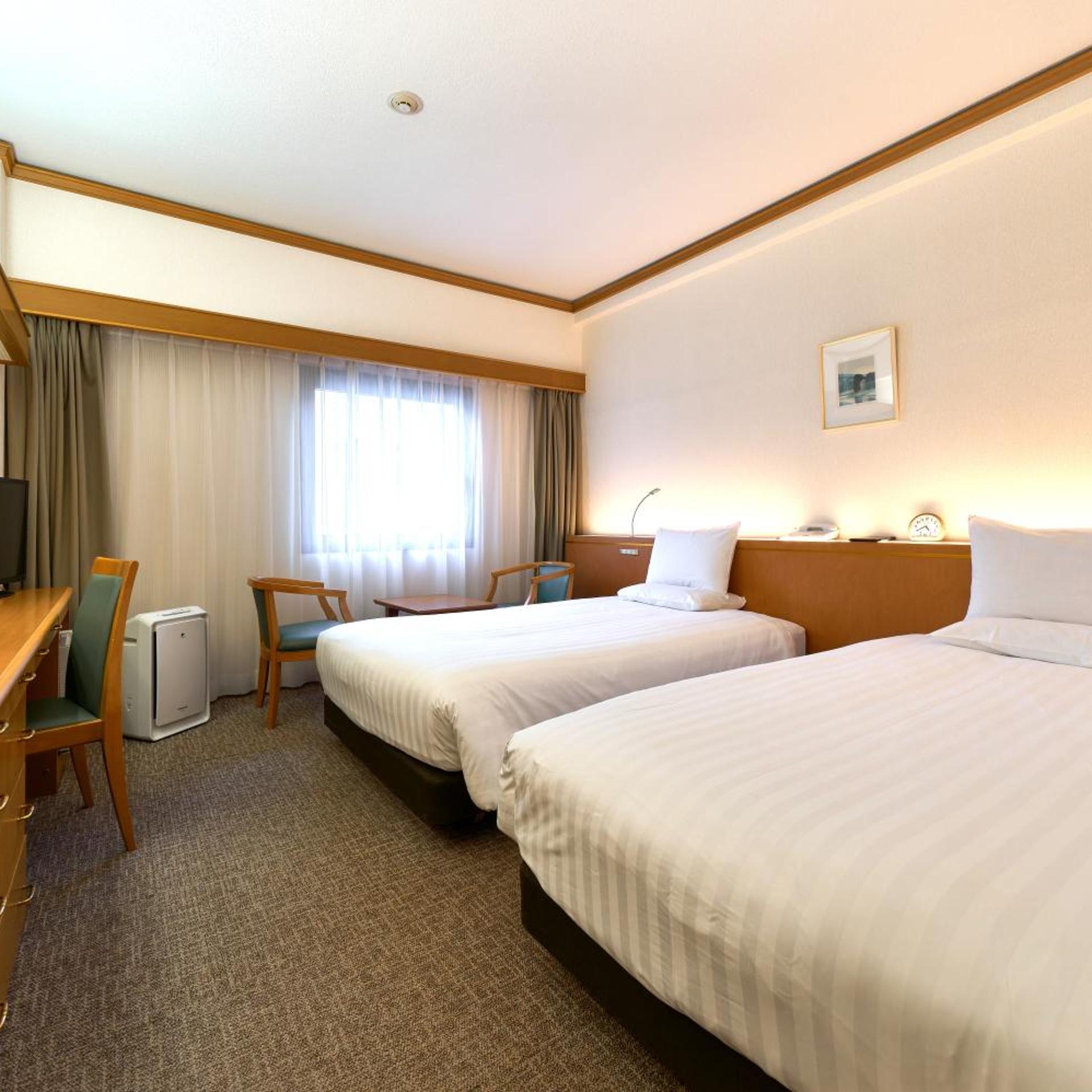 Superior, Twin Beds