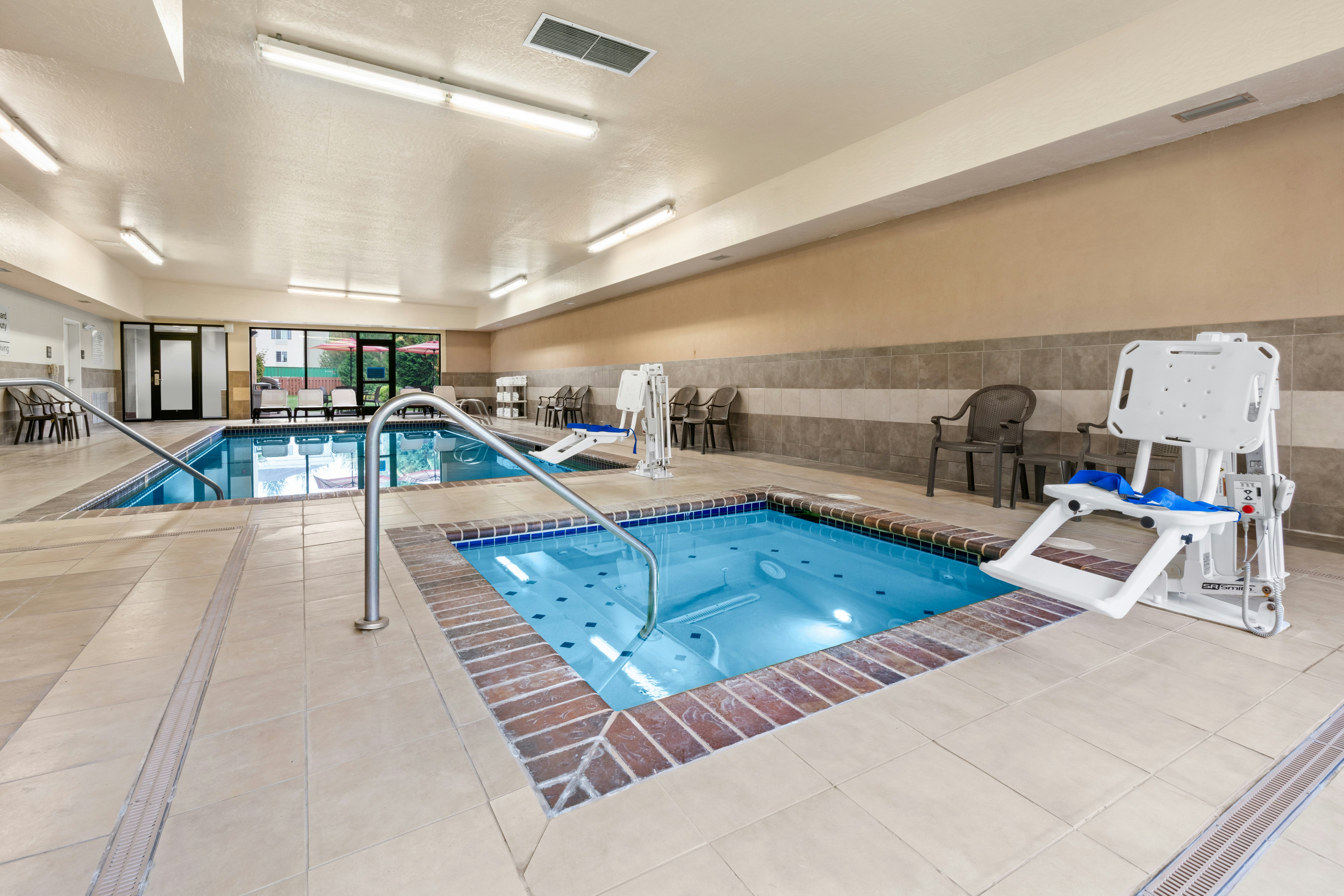 Hampton Inn & Suites Burlington WA 16/39